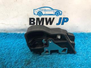 Замок двери задний правый BMW 1 2015