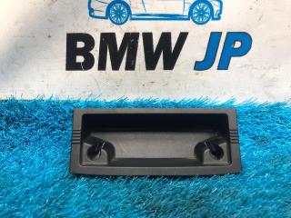 Фото запчасти пепельница BMW 3 2013 контрактная запчасть Запчасть пепельница BMW 3 2013