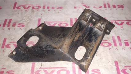 Запчасть защита раздаточной коробки Isuzu Bighorn 1997