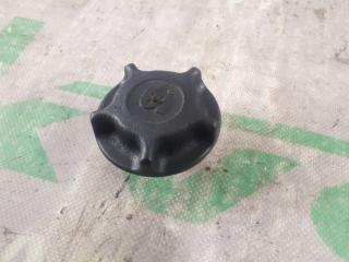 Запчасть крышка масляной горловины Jeep Cherokee 1997