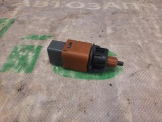 Запчасть концевик под педаль тормоза Nissan X-Trail 2012