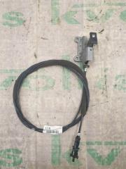 Фото запчасти тросик лючка топливного бака Subaru Legacy 2013 контрактная запчасть Запчасть тросик лючка топливного бака Subaru Legacy 2013
