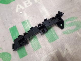 Запчасть крепление бампера переднее левое Honda Fit 2020