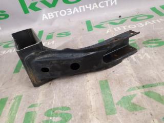 Запчасть балка под кпп правая Toyota Hilux Surf 1998