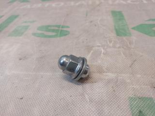 Запчасть гайка на колесо Toyota Corolla Fielder 2017