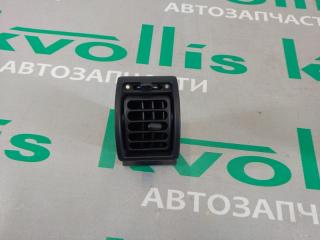 Запчасть воздуховод салона передний правый Land Rover Discovery 2004