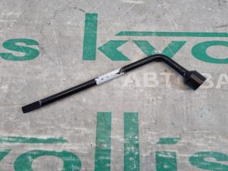 Запчасть ключ гаечный Toyota Hilux Surf 1998