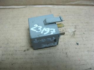 Запчасть реле поворотов Mitsubishi Lancer 1993 3211171320 контрактная Реле поворотов Mitsubishi Lancer 1993 3211171320 контрактная