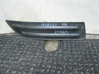 Заглушка бампера правая передняя правая Toyota Corolla 2001