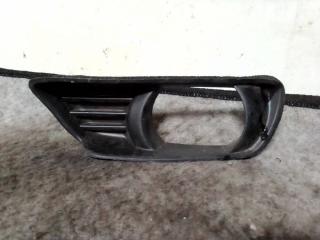 Запчасть оправа туманки передняя правая Toyota Camry 2006