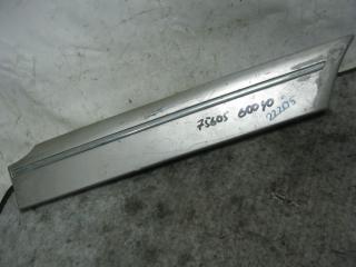 Молдинг крыла задний правый Toyota Land Cruiser 100 1998-2002