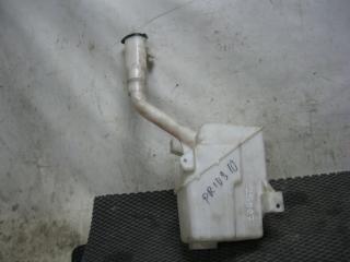Запчасть бачок омывателя Toyota Prius 2001