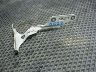 Петля капота левая Honda Stream 2000-2003