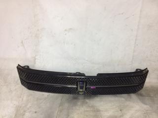 Запчасть решетка радиатора передняя Toyota Voxy 2001-2007