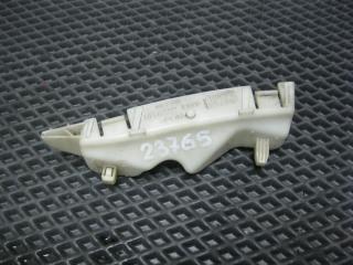 Крепление переднего бампера правое переднее правое Nissan Qashqai 2006-2010