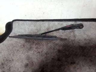 Дворник двери багажника Honda CR-V 2002