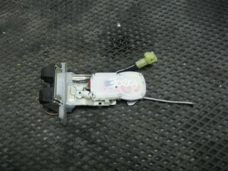 Замок двери багажника Suzuki Swift 2002