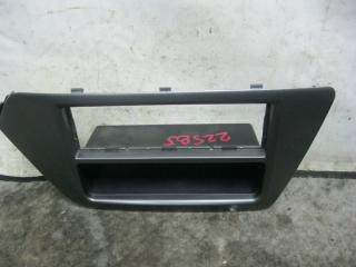 Запчасть рамка магнитолы Kia Rio 2011-2015 847424Y000 новая Рамка магнитолы Kia Rio 2011-2015 847424Y000 новая