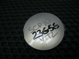 Заглушка буксировочного крюка передняя Toyota Vitz 1999