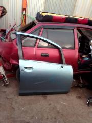 Дверь передняя правая передняя правая Mitsubishi Colt 2006