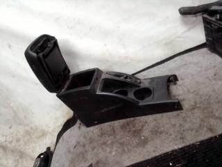 Подлокотник Nexia 2012 T150 F16D3 Подлокотник Nexia 2012 T150 F16D3