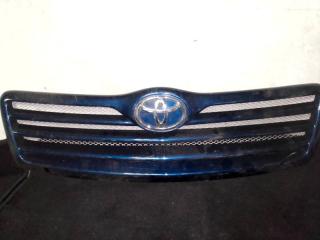 Решетка радиатора Toyota Avensis 2006-2008