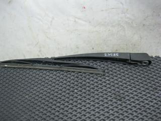 Запчасть дворник двери багажника Mazda Axela 2003-2009