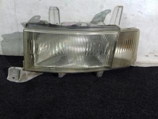 Запчасть фара правая передняя левая Toyota bB 2000-2003