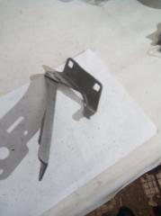 Петля капота левая левая Nissan BLUEBIRD SYLPHY 2000-2005