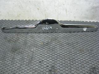 Молдинг крышки багажника Toyota Corolla 2000-2004