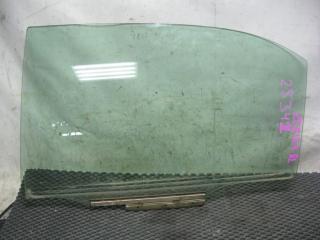 Стекло боковое заднее левое заднее левое Toyota Corolla 2000-2004