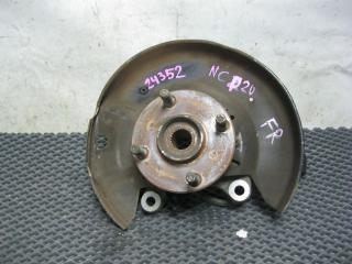 СТУПИЦА ПЕРЕДНЯЯ ПРАВАЯ передняя правая Toyota Funcargo 1999-2005