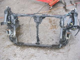 Рамка радиатора Honda Stream 2000-2003