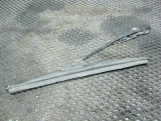 Дворник двери багажника задний Honda CR-V 2000