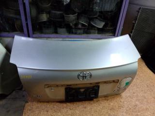 Крышка багажника Toyota Avensis 2005