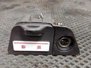 Пепельница Toyota Carina 1995