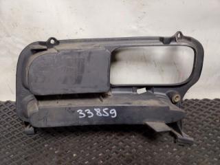 Оправа туманки правая передняя правая Avensis 2004 AZT250 1AZFE