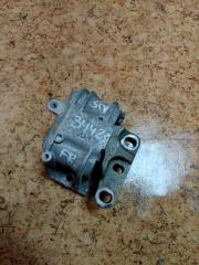 Запчасть опора двигателя правая правая Volkswagen Passat 2013