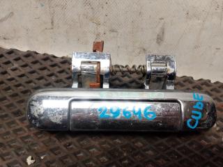 Запчасть ручка двери багажника задняя Nissan Cube 1999