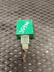 Реле поворотов Toyota Hilux Surf 1990