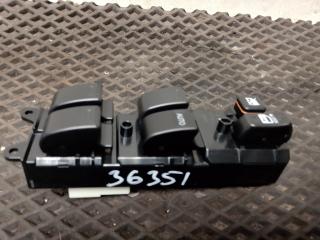 Блок управления стеклоподъемниками передний правый Toyota Corolla 1998