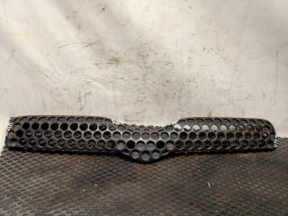 Решетка радиатора Toyota Vitz 1999