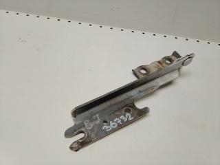 Запчасть петля капота правая правая Mazda Familia 2001