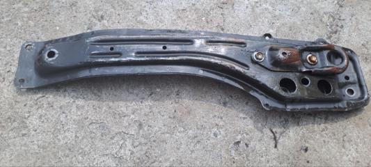 Балка продольная под ДВС передняя Pontiac Vibe ZZE136 1ZZFE