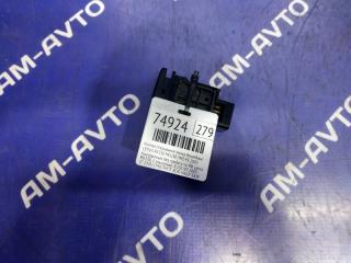 Кнопка открывания лючка бензобака RX330 2003 MCU38 3MZ-FE Кнопка открывания лючка бензобака RX330 2003 MCU38 3MZ-FE