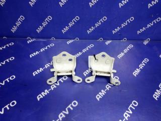 Петля двери багажника TOYOTA LAND CRUISER 1999