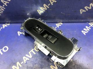 Кнопка стеклоподъемника передняя правая QX56 2012 Z62 VK56VD Кнопка стеклоподъемника передняя правая QX56 2012 Z62 VK56VD