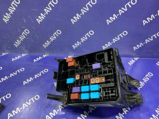 Блок предохранителей под капотом TOYOTA HARRIER 2014 контрактная Блок предохранителей под капотом TOYOTA HARRIER 2014