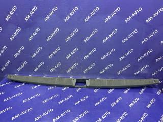 Панель замка багажника TOYOTA ESTIMA 1999