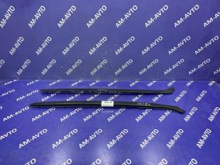 Молдинг лобового стекла BMW 3-Series 2017